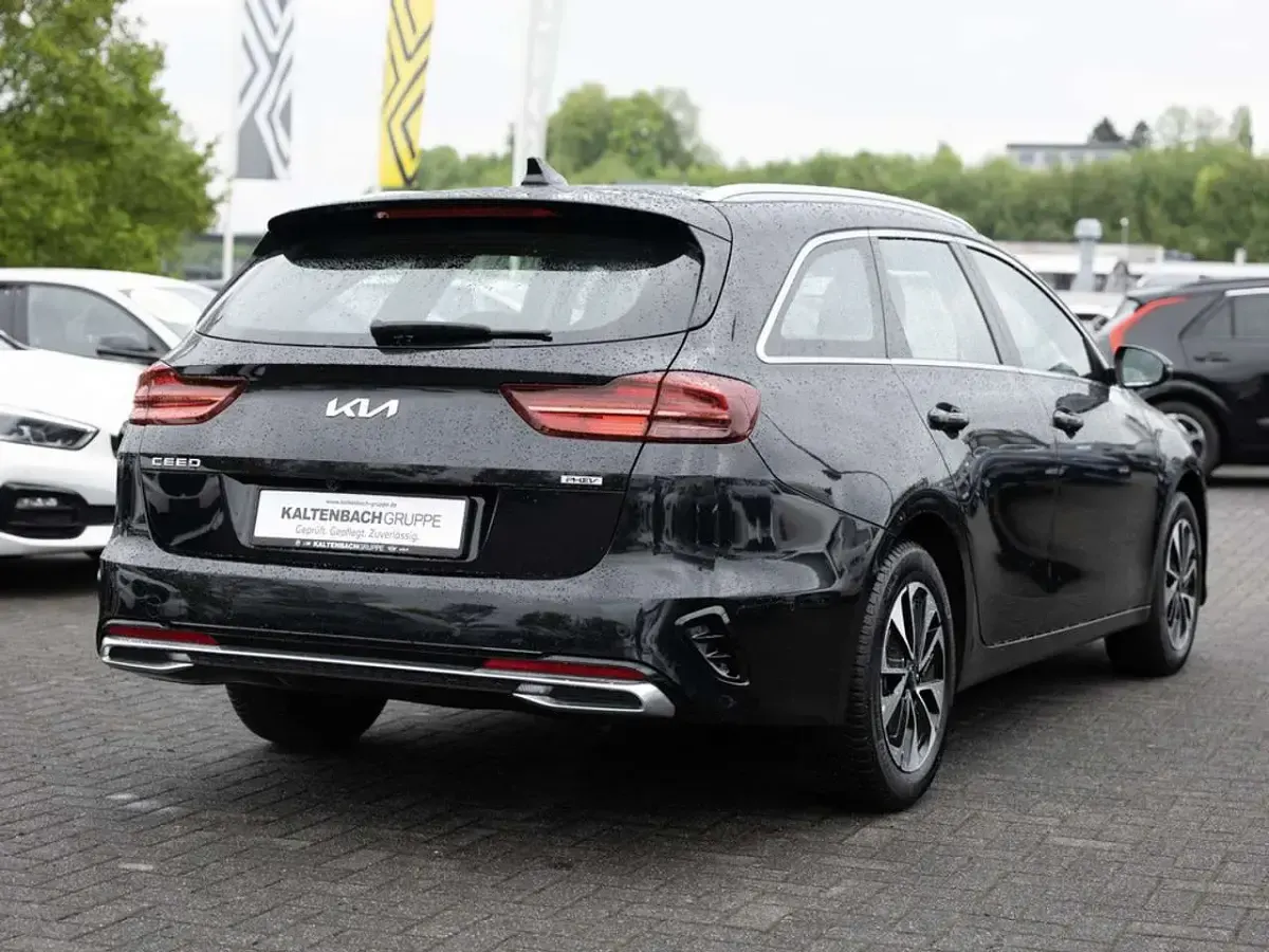Brugt Kia Ceed 141 HK (103 kW) 2022 Sort Hatchback