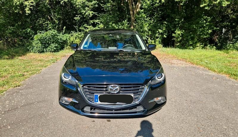 Schwarz Gebraucht 2018 Mazda 3 Sports-Line Kleinwagen | 15.000 € (Fairer Preis) - Bild 1/4