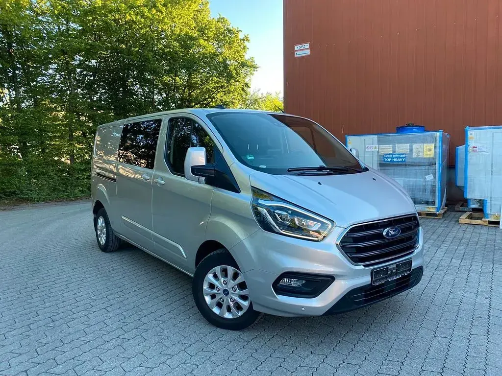 Gebraucht Ford Transit Custom Limited 170 PS (125 kW) 2020 Silber Van / Kleinbus