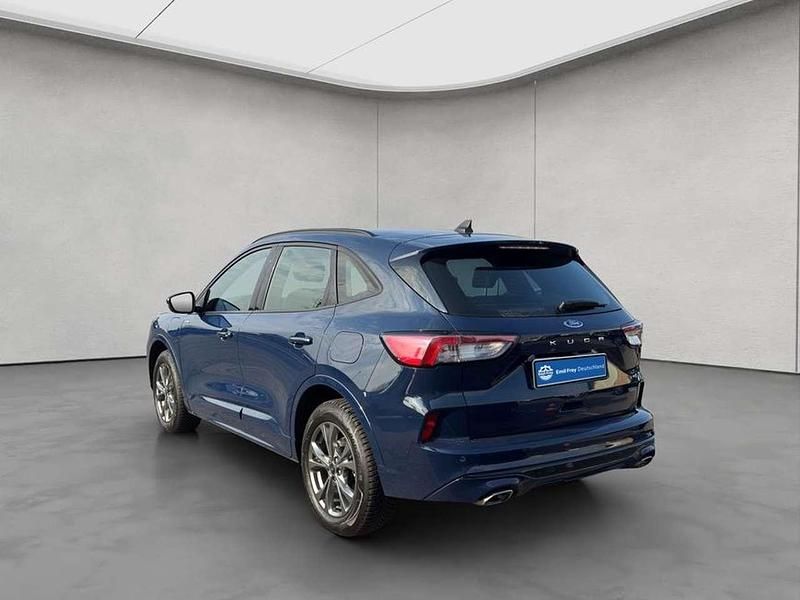 Gebraucht Ford Kuga ST-Line 224 PS (164 kW) 2022 Blazer blau SUV