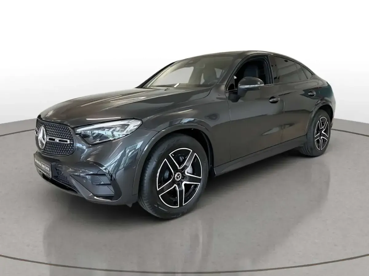 Gebraucht Mercedes GLC220 AMG line 197 PS (144 kW) 2025 Metalliclack graphitgrau SUV