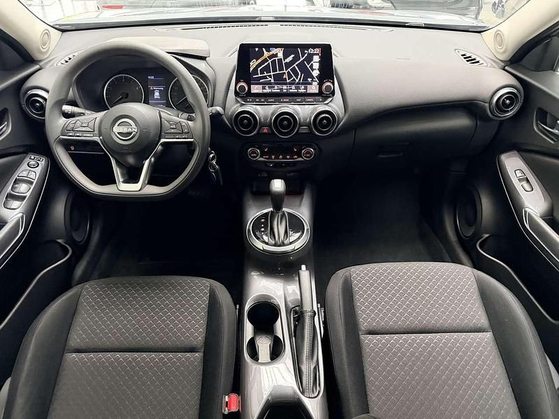 Gebraucht Nissan Juke Acenta 114 PS (83 kW) 2023 Grey (metallic) SUV