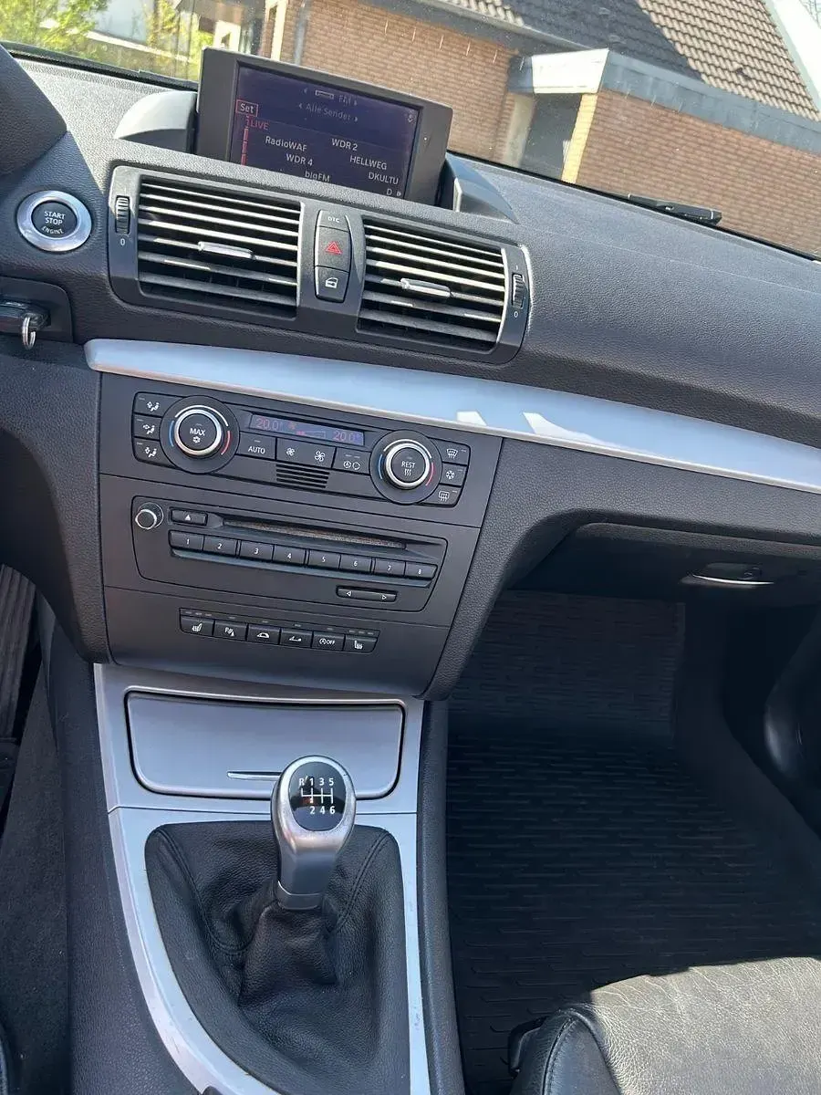 Gebraucht BMW 118 Cabriolet Performance 143 PS (105 kW) 2008 Schwarz Cabrio