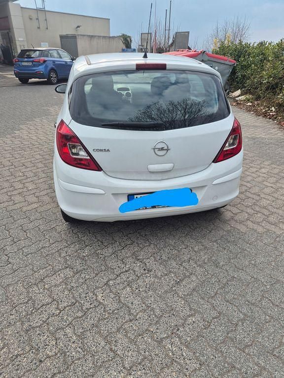 Gebraucht Opel Corsa Selection 80 PS (58 kW) 2009 Weiß Kleinwagen