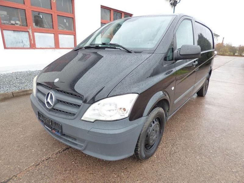 Gebraucht Mercedes Vito 163 PS (119 kW) 2014 Schwarz Van