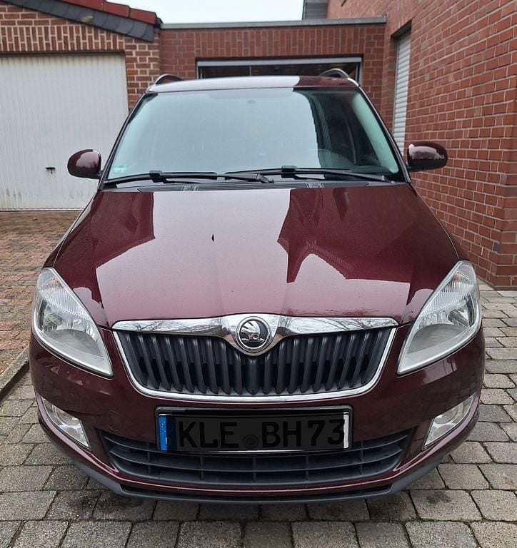 Gebraucht Skoda Fabia 86 PS (63 kW) 2013 Rot Kombi