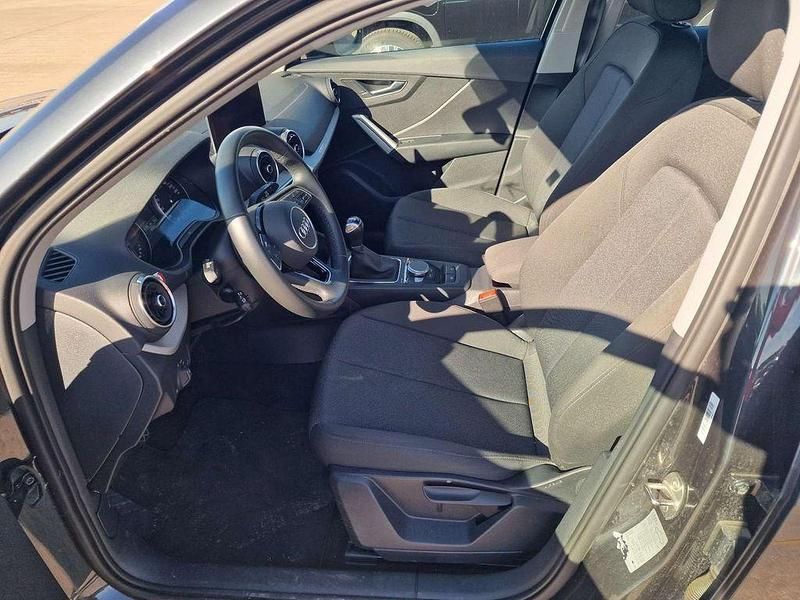 Gebraucht Audi Q2 Advanced 110 PS (80 kW) 2022 Manhattangrau metallic SUV