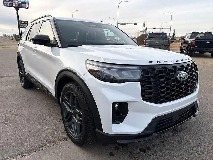 Neu Ford Explorer 400 PS (294 kW) 2025 Weiß SUV