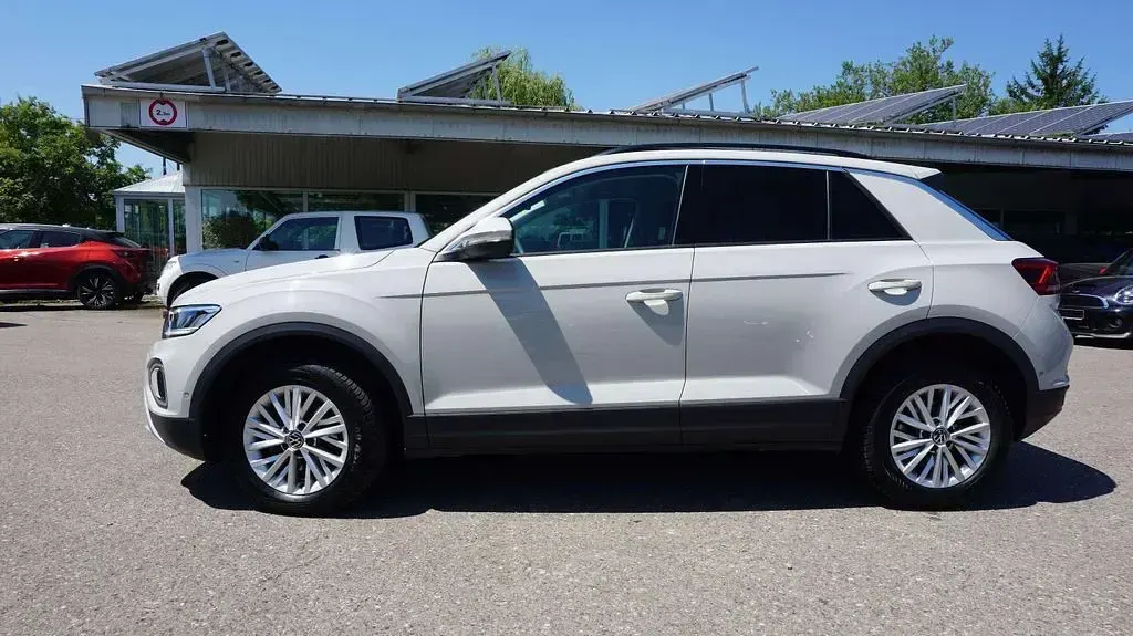 Gebraucht VW T-Roc Life 150 PS (110 kW) 2025 Grau SUV