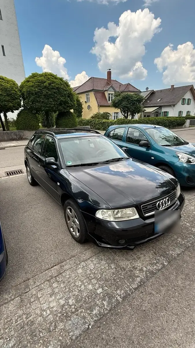 Gebraucht Audi A4 150 PS (110 kW) 2002 Blau Kombi