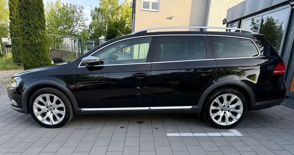 Używany VW Passat Alltrack Basis 211 KM (155 kW) 2012 Czarny Kombi