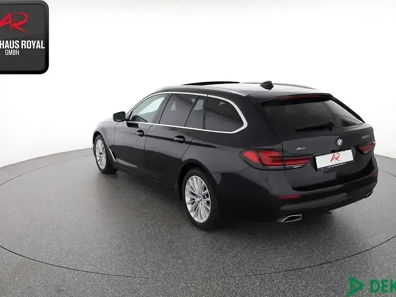 Gebraucht BMW 520 190 PS (139 kW) 2022 Schwarz Limousine