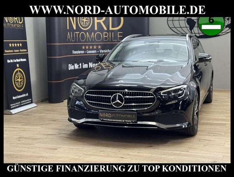 Schwarz Gebraucht 2021 Mercedes E300 Avantgarde Kombi | 27.400 € (Fairer Preis) - Bild 1/3