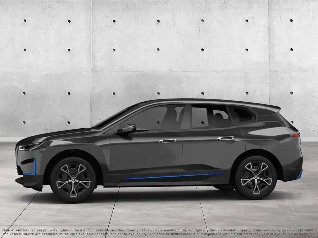 Gebraucht BMW iX Sport Line 239 kW (326 PS) 2022 Sophistograu brillanteffekt SUV