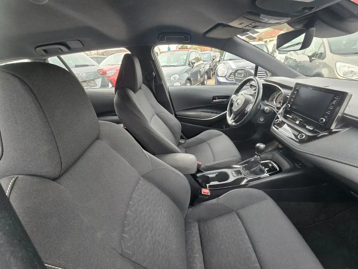 Gebraucht Toyota Corolla Comfort 116 PS (85 kW) 2009 Gold Limousine