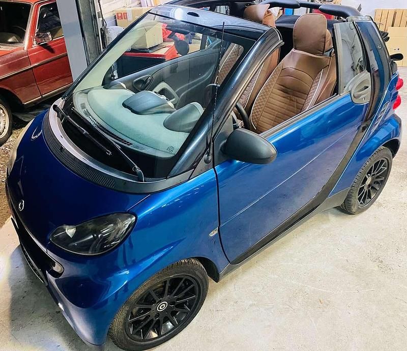 Gebraucht Smart ForTwo Cabrio 71 PS (52 kW) 2007 Tridion in schwarz Cabrio