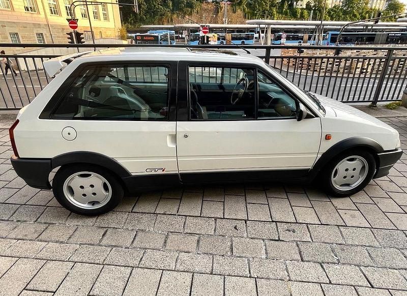 Weiß Gebraucht 1992 Citroën AX Kleinwagen | 12.900 € - Bild 1/4