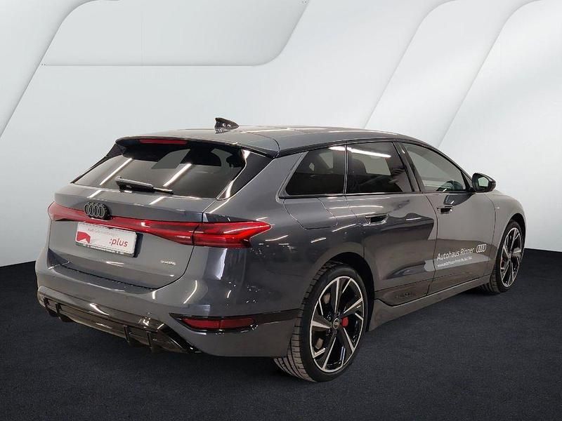 Gebraucht Audi A6 e-tron Sport 314 kW (428 PS) 2026 Grau Kombi