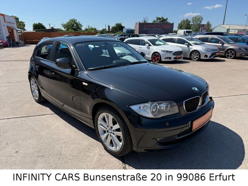 Black metallic Gebraucht 2010 BMW 118 Efficient Dynamics Kleinwagen | 5.790 € (Fairer Preis) - Bild 1/4