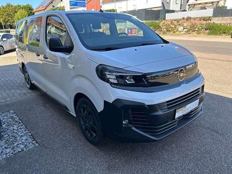 Gebraucht Opel Vivaro 177 PS (130 kW) 2025 Weiss Van / Kleinbus