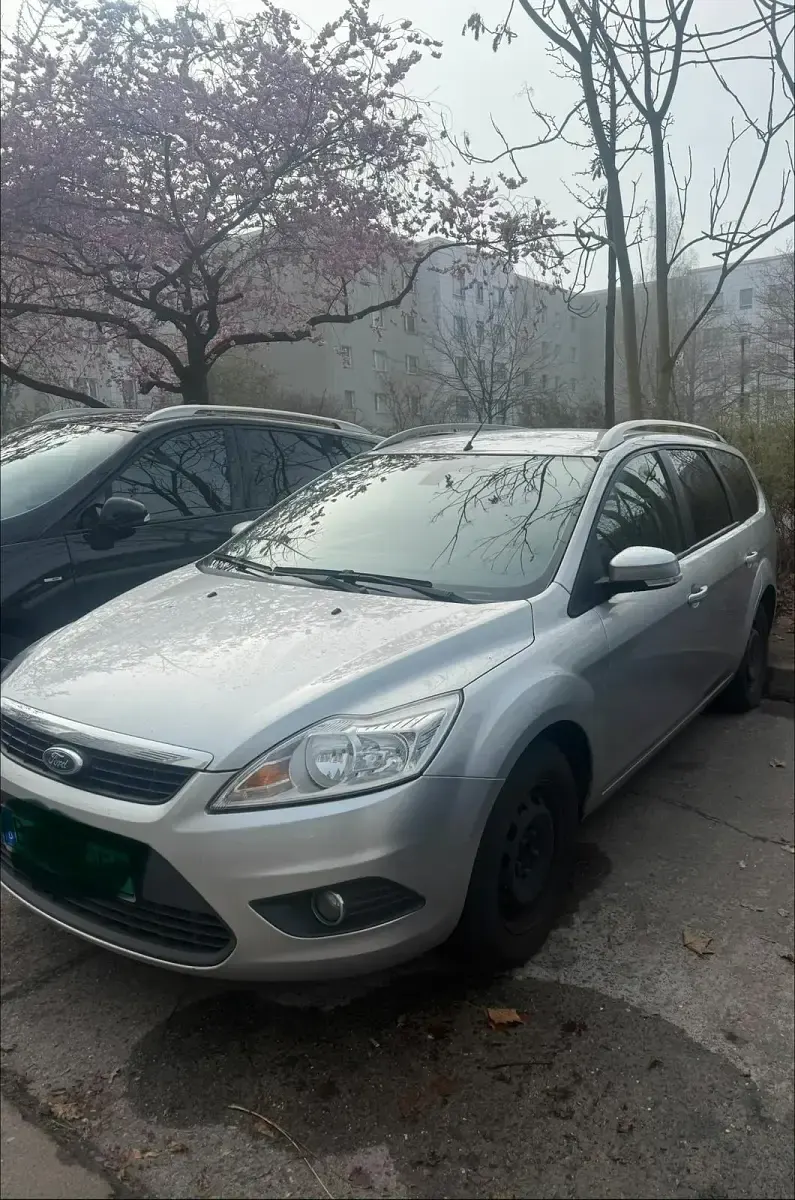 Used Ford Focus 105 HP (77 kW) 2009 Silver Estate