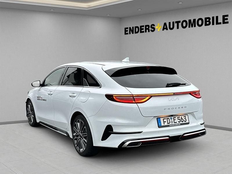 Gebraucht Kia ProCeed GT-Line 140 PS (102 kW) 2025 Weiss Kleinwagen