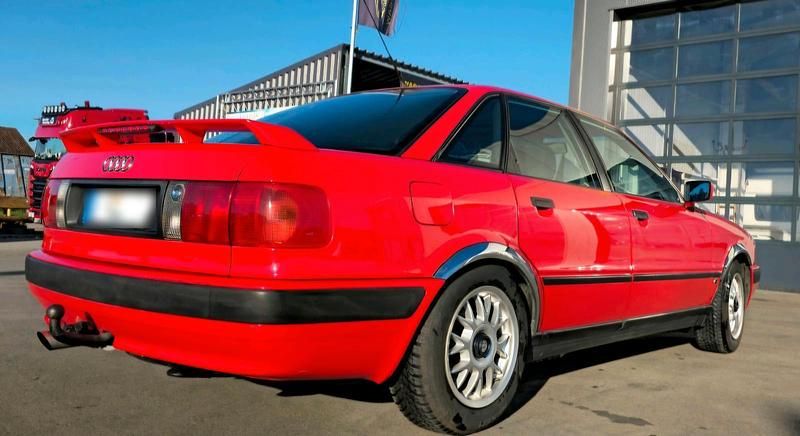 Gebraucht Audi 80 90 PS (66 kW) 1993 Rot Limousine