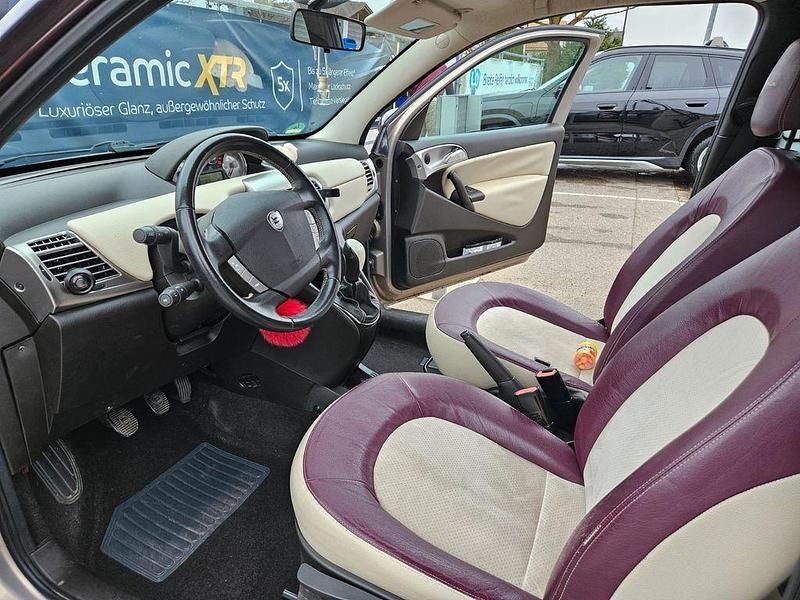 Gebraucht Lancia Ypsilon 90 PS (66 kW) 2008 Kleinwagen
