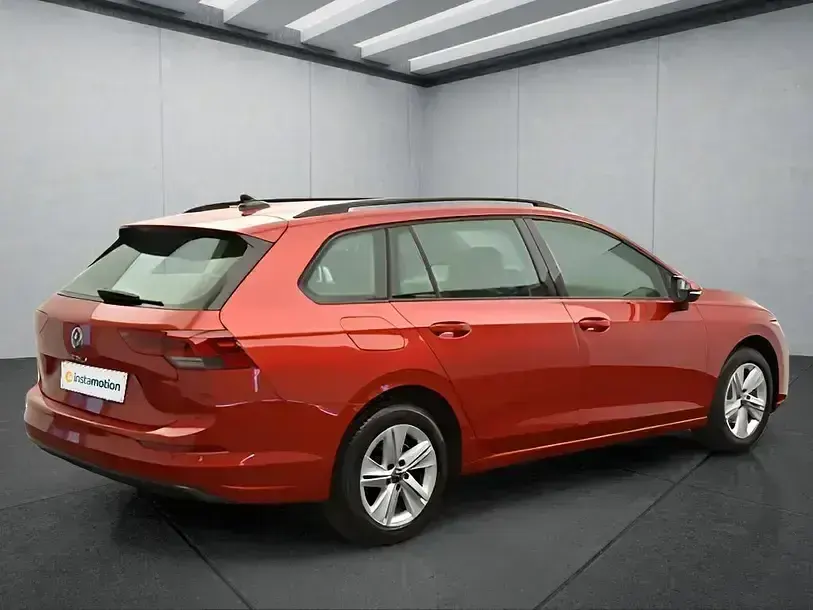 Gebraucht VW Golf VII 110 PS (80 kW) 2021 Rot Kleinwagen