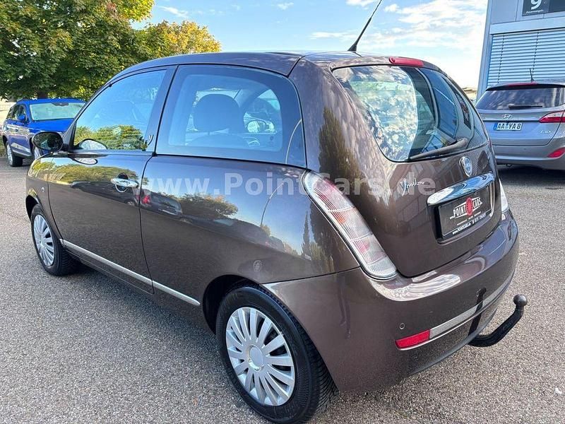 Gebraucht Lancia Ypsilon 77 PS (56 kW) 2009 Braun Kleinwagen