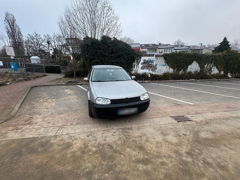 Gebraucht VW Golf IV 75 PS (55 kW) 2003 Grau Kleinwagen