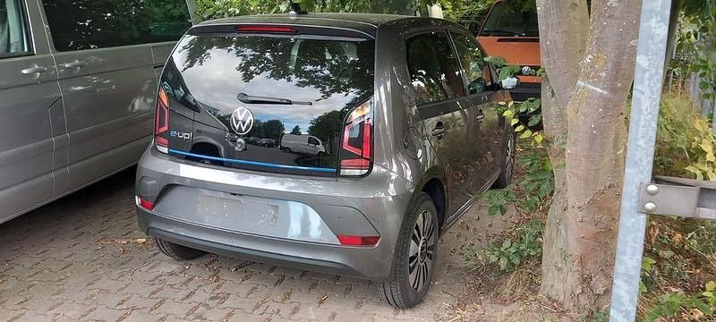 Gebraucht VW e-up! Style 61 kW (83 PS) 2023 Grau Kleinwagen