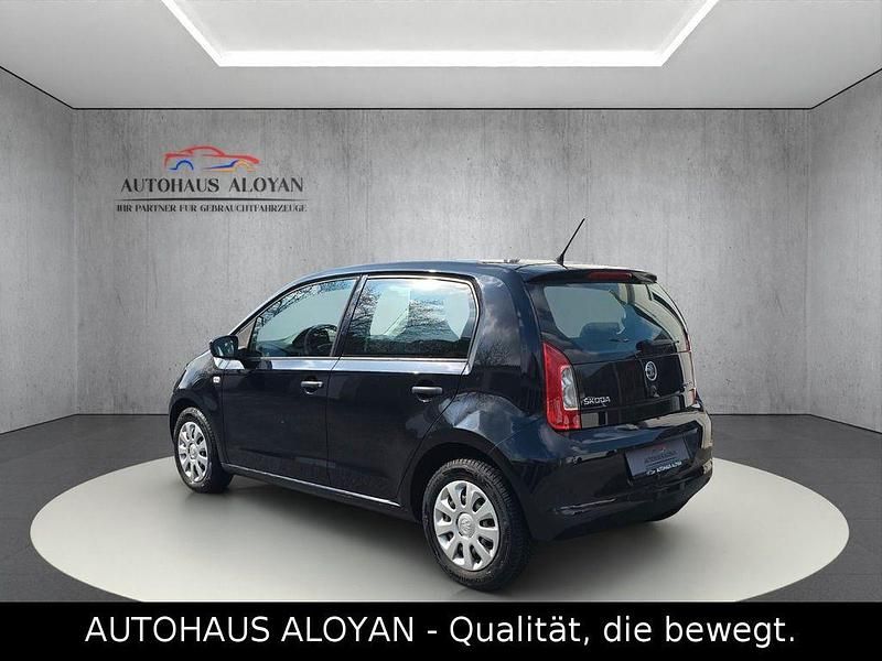 Second-hand Skoda Citigo Active 60 CP (44 kW) 2013 Negru Hatchback