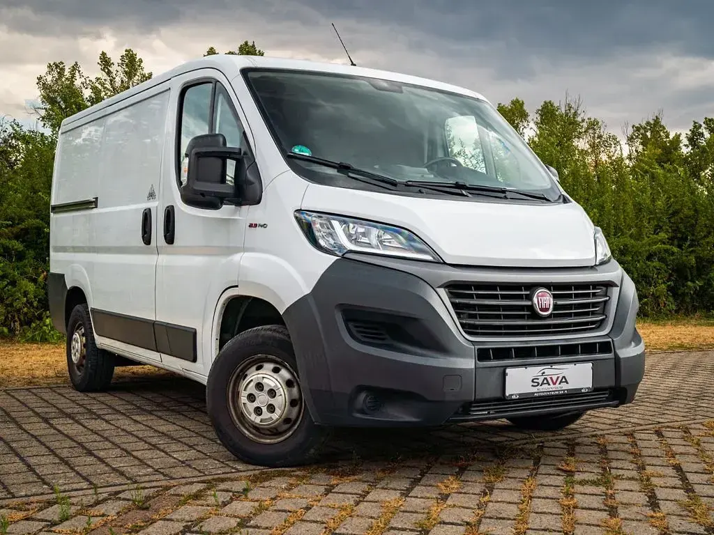 Gebraucht Fiat Ducato 131 PS (96 kW) 2019 Weiß Van