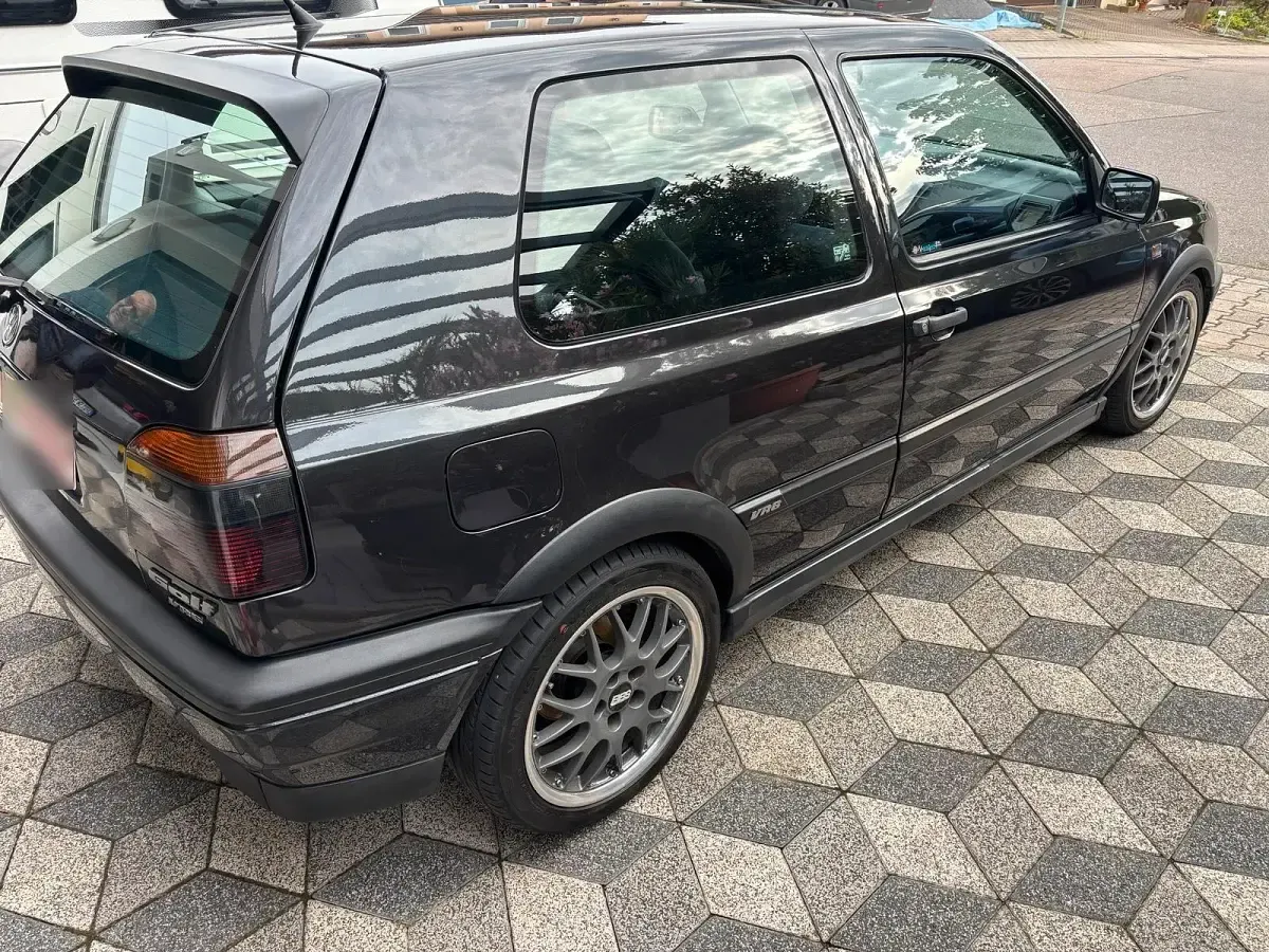 Gebraucht VW Golf 174 PS (127 kW) 1992 Schwarz Coupé