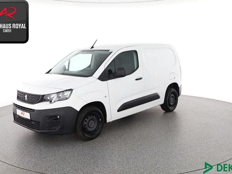 Weiß Gebraucht 2020 Peugeot Partner Van | 11.880 € (Superpreis) - Bild 1/4