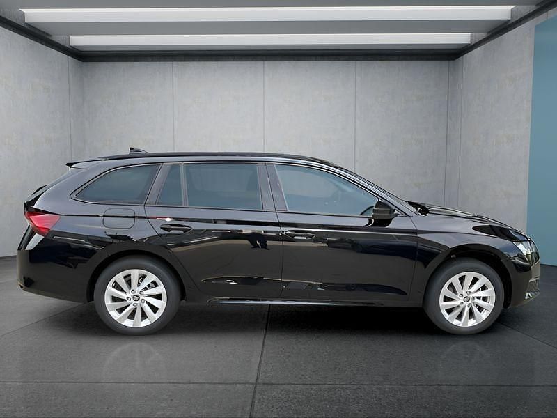 Neu Skoda Octavia 150 PS (110 kW) 2025 Schwarz Kombi