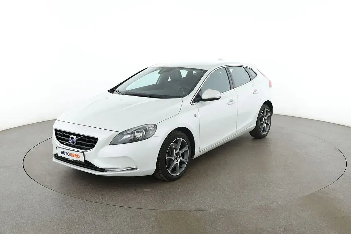 Gebraucht Volvo V40 Ocean Race 190 PS (139 kW) 2016 Kombi