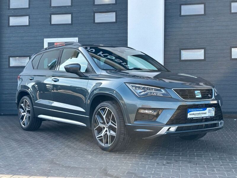 Grau Gebraucht 2019 Seat Ateca 4Drive SUV | 23.490 € (Fairer Preis) - Bild 1/4