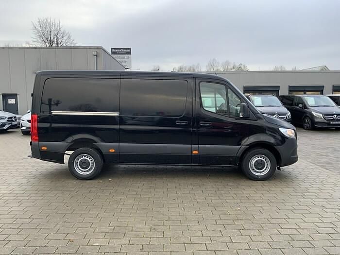 Brugt Mercedes Sprinter 170 HK (125 kW) 2024 Sort Van