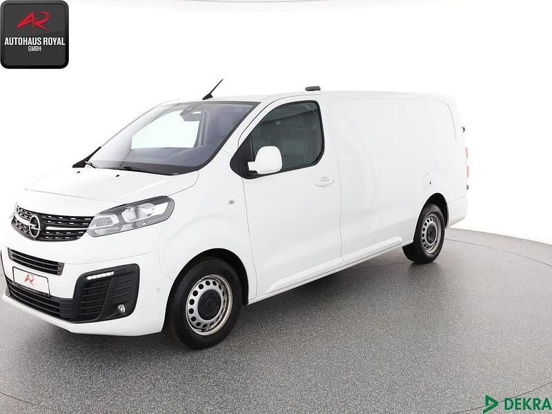 Weiß Gebraucht 2021 Opel Vivaro Van | 21.880 € (Fairer Preis) - Bild 1/4