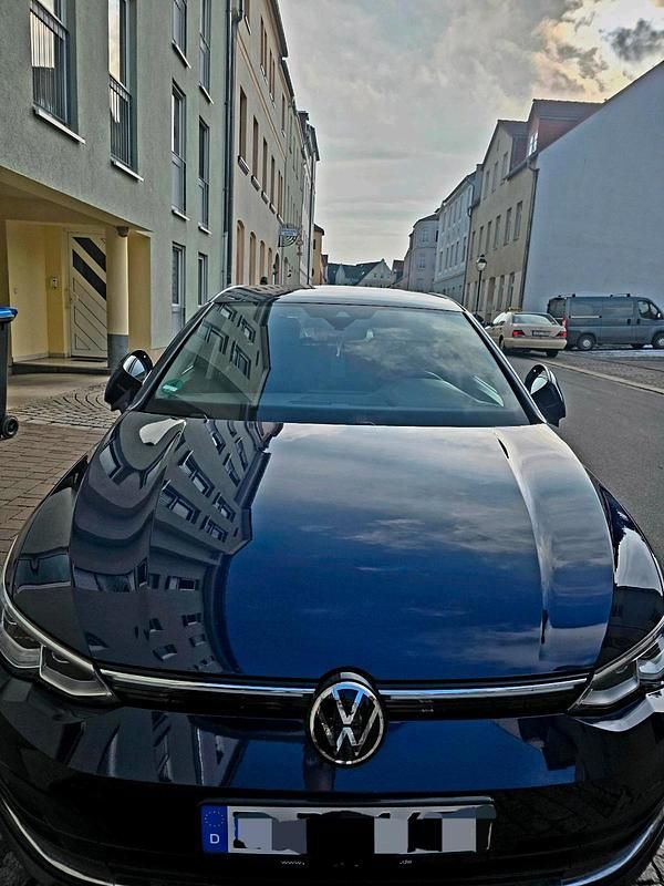 Gebraucht VW Golf VIII 204 PS (150 kW) 2022 Blau Limousine