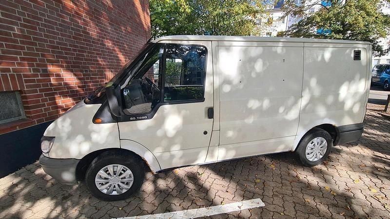 Weiß Gebraucht 2005 Ford Transit Limousine | 2.450 € (Etwas zu teuer) - Bild 1/4