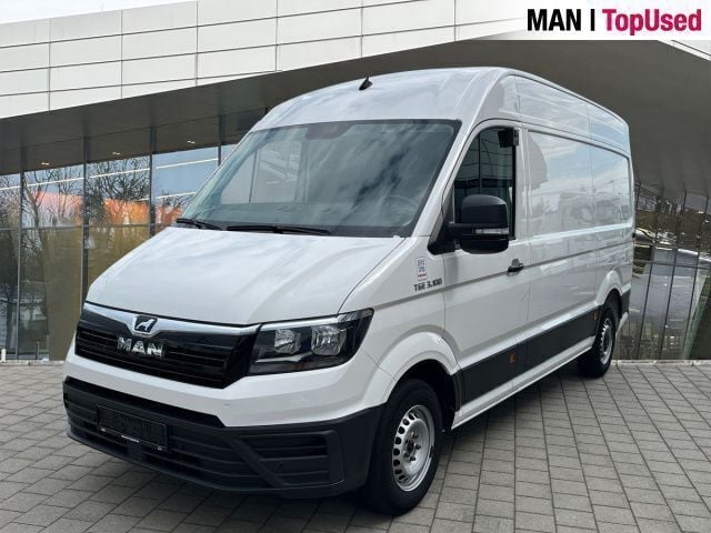 Weiß Gebraucht 2021 MAN TGE Van | 22.598 € (Fairer Preis) - Bild 1/4