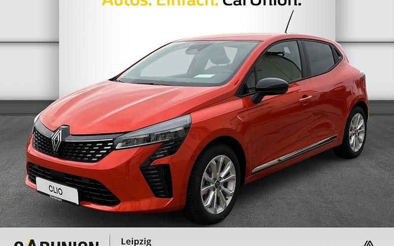 Orange Gebraucht 2024 Renault Clio V Evolution Limousine | 17.995 € (Fairer Preis) - Bild 1/4
