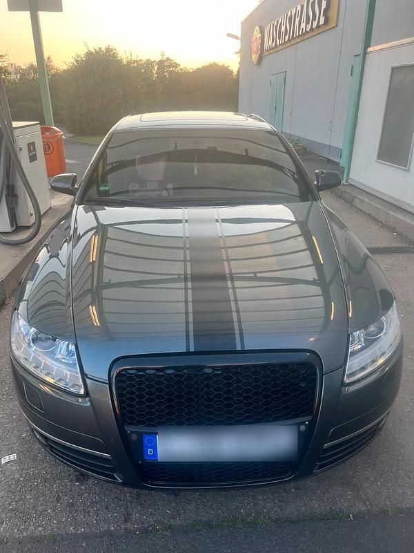 Grau Gebraucht 2006 Audi A6 Limousine | 4.000 € (Guter Preis) - Bild 1/4
