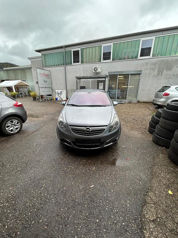 Gebraucht Opel Corsa 90 PS (66 kW) 2007 Kleinwagen