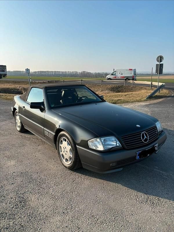 Gebraucht Mercedes SL500 326 PS (239 kW) 1992 Schwarz Cabrio
