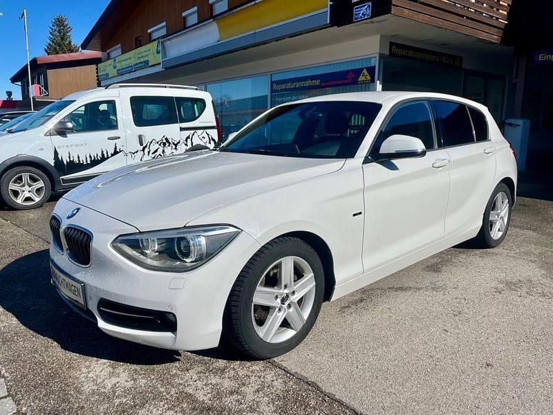 Gebraucht BMW 116 Sport Line 136 PS (100 kW) 2012 Weiß Kleinwagen