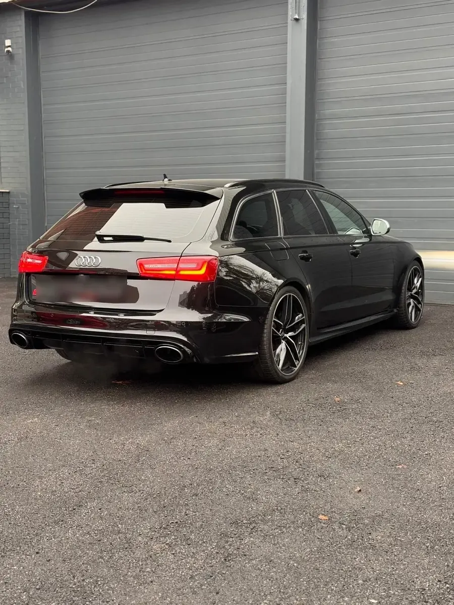 Gebraucht Audi RS6 Comfort 560 PS (411 kW) 2014 Schwarz Kombi